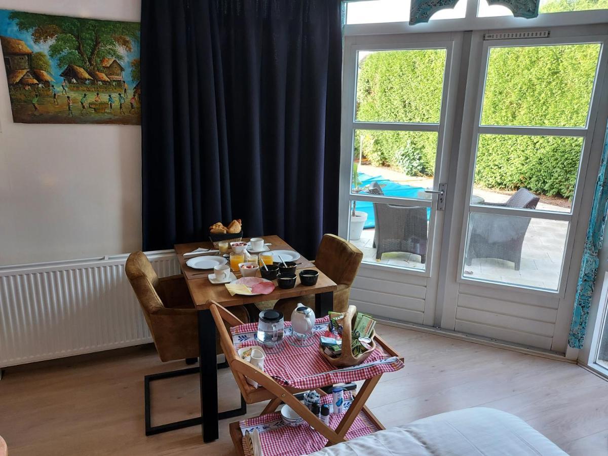 East Meets West Bed And Breakfast Veenendaal Ngoại thất bức ảnh