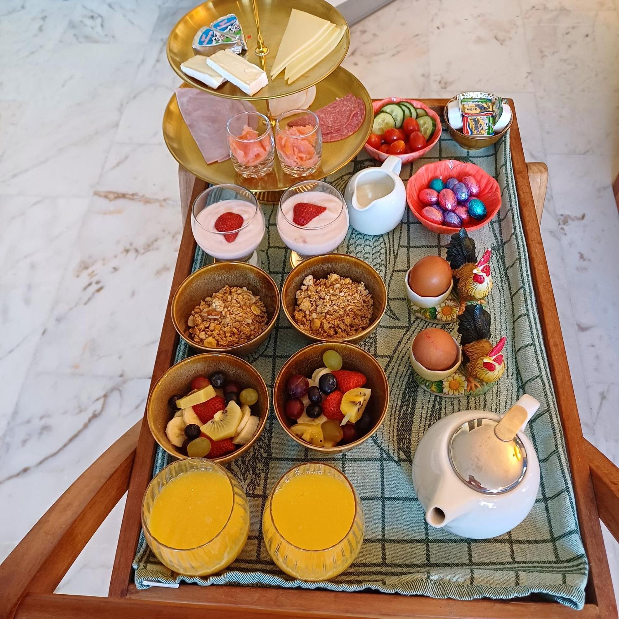 East Meets West Bed And Breakfast Veenendaal Ngoại thất bức ảnh
